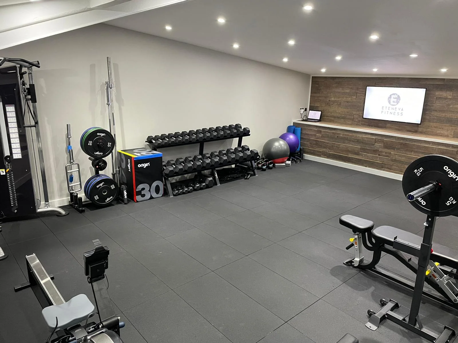 The fully equipped private Eteneva Fitness gym in Scotforth
